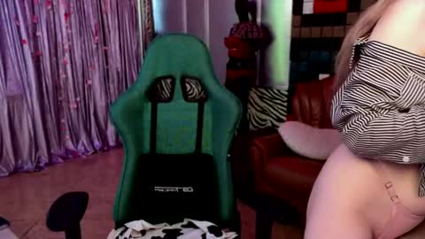 kitty_pantera online show from 14, 4, 2026