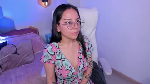 Snapshot of kitty_patitas_suavess chatting on 11, 4, 2026 Kitty online show from 11, 4, 2026