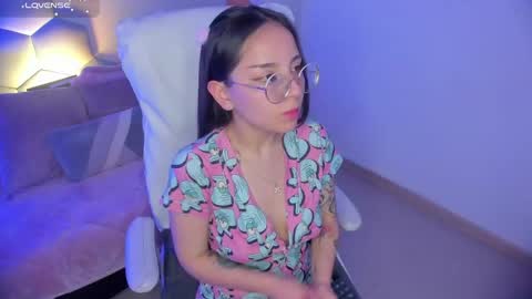 Snapshot of kitty_patitas_suavess chatting on 26, 5, 2026 Kitty online show from 26, 5, 2026