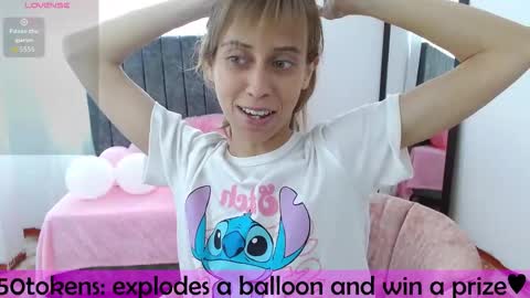 Snapshot of kitty_seducction chatting on 9, 9, 2025 Aleja online show from 9, 9, 2025
