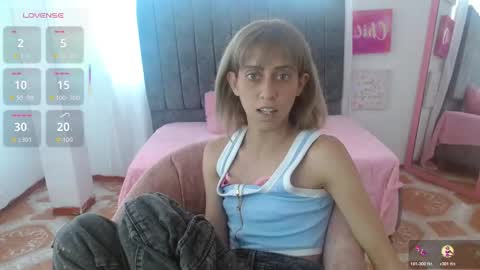 Snapshot of kitty_seducction chatting on 7, 11, 2025 Aleja online show from 7, 11, 2025