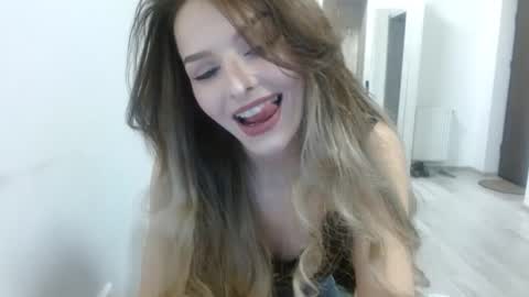 Snapshot of kittyblackcat chatting on 25, 4, 2026 Kitty online show from 25, 4, 2026