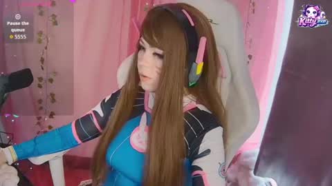 kittyexe1 online show from 14, 6, 2026