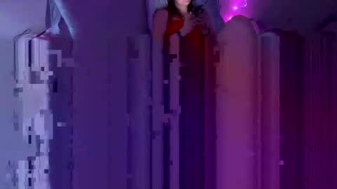 Snapshot of kittykat1877 chatting on 5, 10, 2025 kittykat1877 online show from 5, 10, 2025