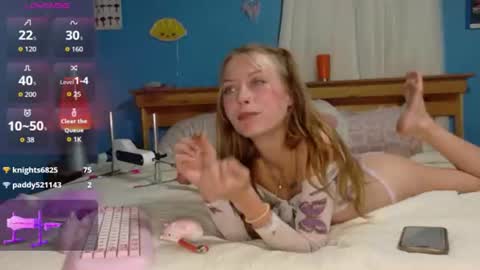 Snapshot of kittykisses3 chatting on 29, 6, 2026 kittykisses3 online show from 29, 6, 2026