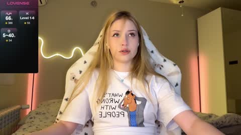 Snapshot of kittyloffe chatting on 25, 2, 2026 Monika online show from 25, 2, 2026