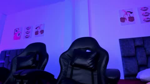 Snapshot of kittystar18 chatting on 13, 3, 2026 kitty online show from 13, 3, 2026