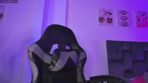 Snapshot of kittystar18 chatting on 1, 5, 2026 kitty online show from 1, 5, 2026