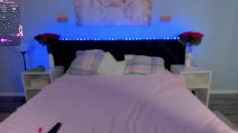 Snapshot of kittyy_cuttie chatting on 14, 10, 2025 kittyy online show from 14, 10, 2025