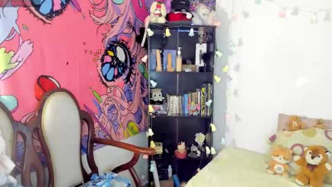 Kitty Zen online show from 13, 10, 2025