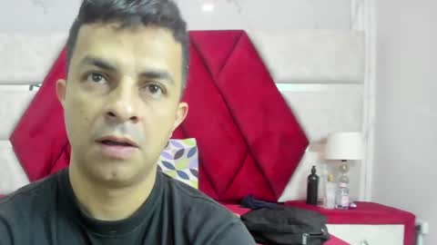 Snapshot of kity_spiderr chatting on 17, 4, 2026 Luisa y Jairo online show from 17, 4, 2026