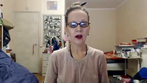 KiuminBerry online show from 25, 12, 2024