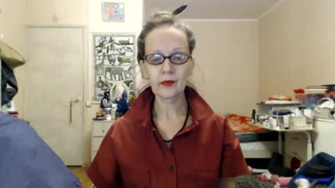 KiuminBerry online show from 1, 1, 2025