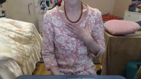Snapshot of kiuminberry chatting on 15, 6, 2026 KiuminBerry online show from 15, 6, 2026