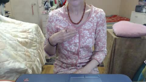 Snapshot of kiuminberry chatting on 16, 6, 2026 KiuminBerry online show from 16, 6, 2026