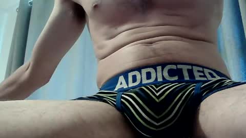 Snapshot of kiwibulge123 chatting on 3, 3, 2025 kiwibulge123 online show from 3, 3, 2025