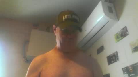 Snapshot of kiwiguy19773 chatting on 21, 3, 2026 kiwiguy19773 online show from 21, 3, 2026