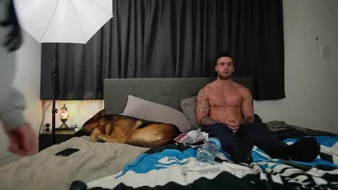 Snapshot of kiwikanga chatting on 22, 4, 2026 KiwiKanga online show from 22, 4, 2026