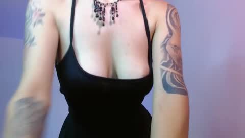 kiyu online show from 6, 12, 2024