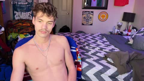 Kyle online show from 30, 12, 2024