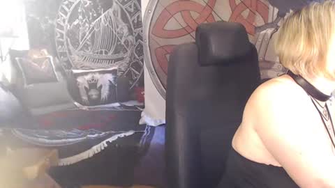 Snapshot of kleiner_teufel chatting on 29, 1, 2025 Michelle online show from 29, 1, 2025