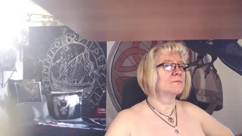 Snapshot of kleiner_teufel chatting on 12, 2, 2025 Michelle online show from 12, 2, 2025