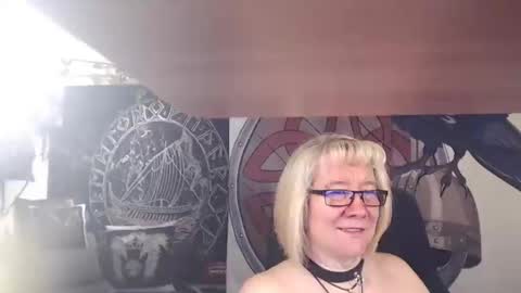 Snapshot of kleiner_teufel chatting on 12, 2, 2025 Michelle online show from 12, 2, 2025
