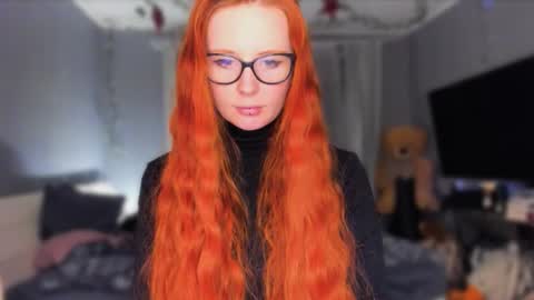 Snapshot of klementinagirl chatting on 27, 3, 2026 Klementinafanslyklementina6661 online show from 27, 3, 2026