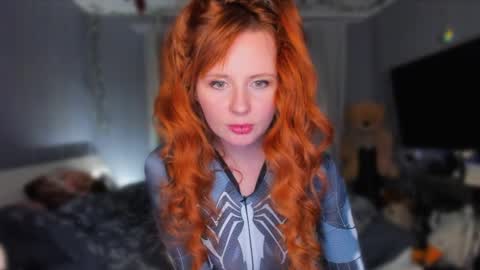 Snapshot of klementinagirl chatting on 7, 4, 2026 Klementinafanslyklementina6661 online show from 7, 4, 2026