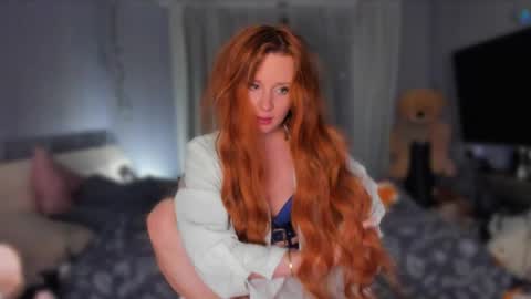 Snapshot of klementinagirl chatting on 15, 4, 2026 Klementinafanslyklementina6661 online show from 15, 4, 2026