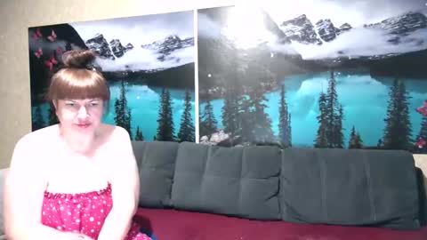 Snapshot of kleosnow chatting on 27, 4, 2026 Kleosnow online show from 27, 4, 2026
