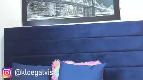 KLOE online show from 4, 2, 2026