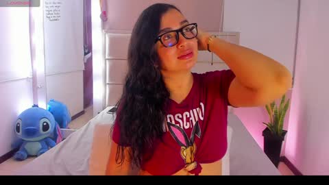 SOPHIA RIVERA online show from 4, 12, 2024