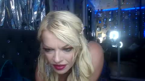 Snapshot of kloiecarter1 chatting on 1, 7, 2026 Kloie Kitty online show from 1, 7, 2026
