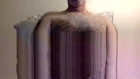 Snapshot of knbnyc chatting on 7, 11, 2025 knbnyc online show from 7, 11, 2025