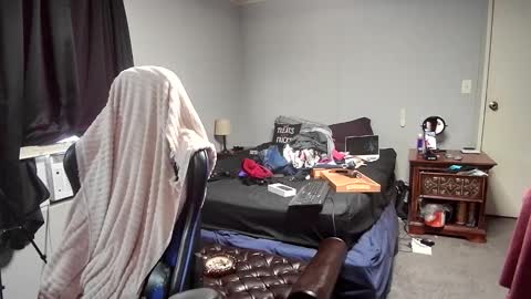 Snapshot of knkycpl6944 chatting on 12, 10, 2025 Kevin Fitz online show from 12, 10, 2025