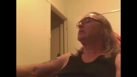 knobout online show from 9, 10, 2025