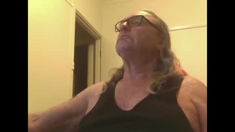 knobout online show from 1, 11, 2025