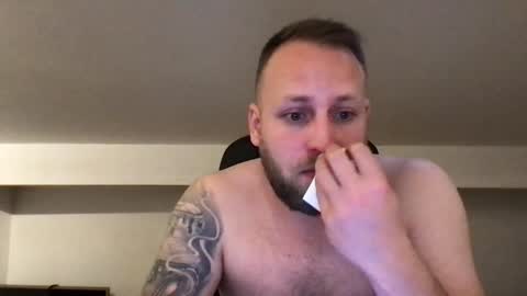 hugo online show from 25, 12, 2024