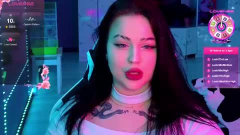 Mia online show from 8, 12, 2024