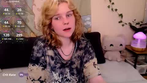 Snapshot of komorebbi chatting on 23, 4, 2026 Marta online show from 23, 4, 2026