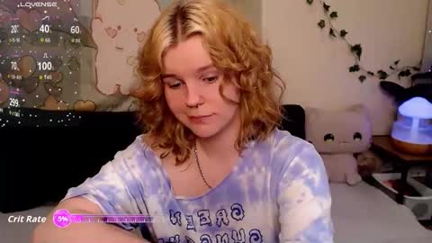 Snapshot of komorebbi chatting on 24, 4, 2026 Marta online show from 24, 4, 2026