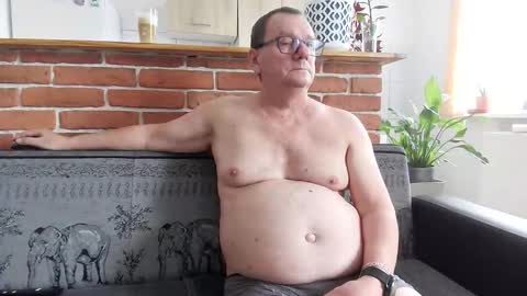 Snapshot of komputer123456789 chatting on 17, 3, 2026 Bogdan online show from 17, 3, 2026