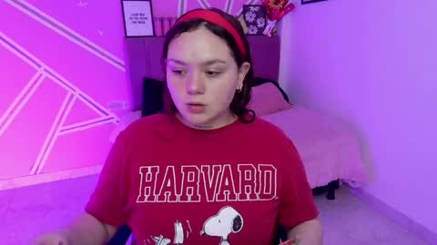 Snapshot of koning_moretti chatting on 7, 5, 2026 camila online show from 7, 5, 2026