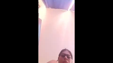 Snapshot of konnyydesire chatting on 11, 3, 2026 Konny and Laila online show from 11, 3, 2026