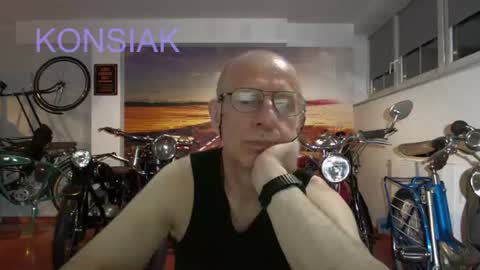 Snapshot of konsiak chatting on 25, 6, 2026 Komsiak online show from 25, 6, 2026