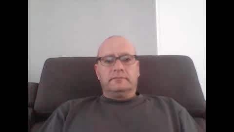 Snapshot of konsty17 chatting on 7, 11, 2025 konsty17 online show from 7, 11, 2025