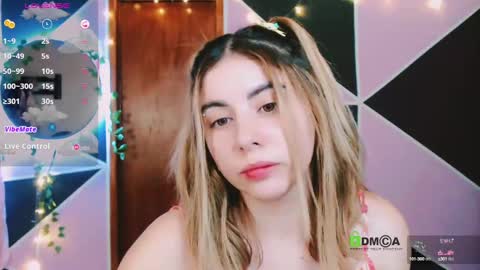 YINI online show from 11, 2, 2025