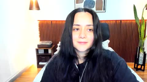 Snapshot of kora_shadow chatting on 5, 12, 2025 Kora Shadow online show from 5, 12, 2025