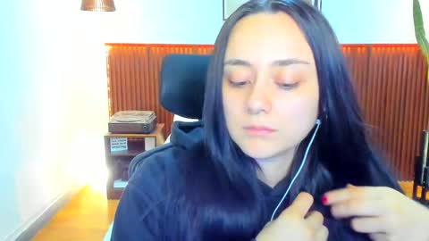 Snapshot of kora_shadow chatting on 17, 12, 2025 Kora Shadow online show from 17, 12, 2025